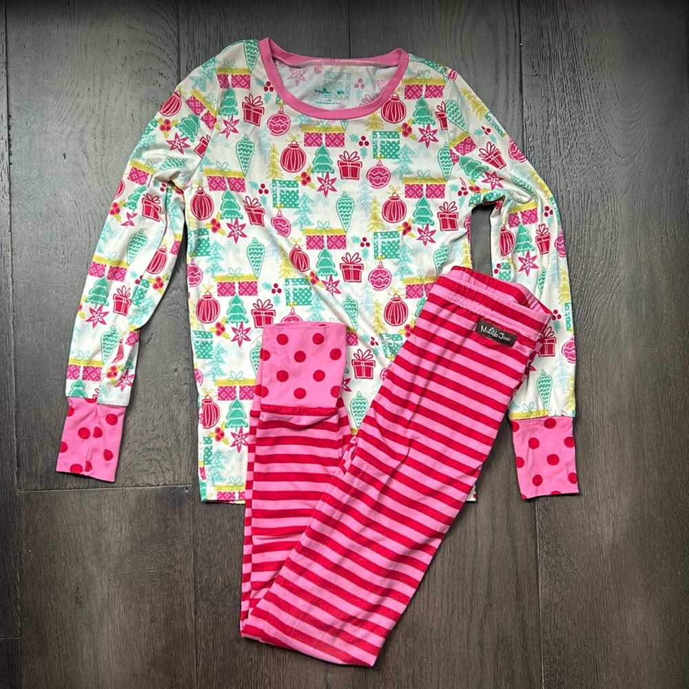 Girls Matilda Jane Christmas Pajamas size 8